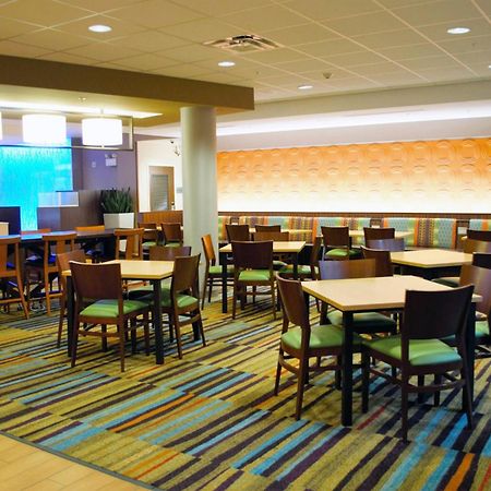 Fairfield Inn & Suites By Marriott Stroudsburg Bartonsville/Poconos Bagian luar foto