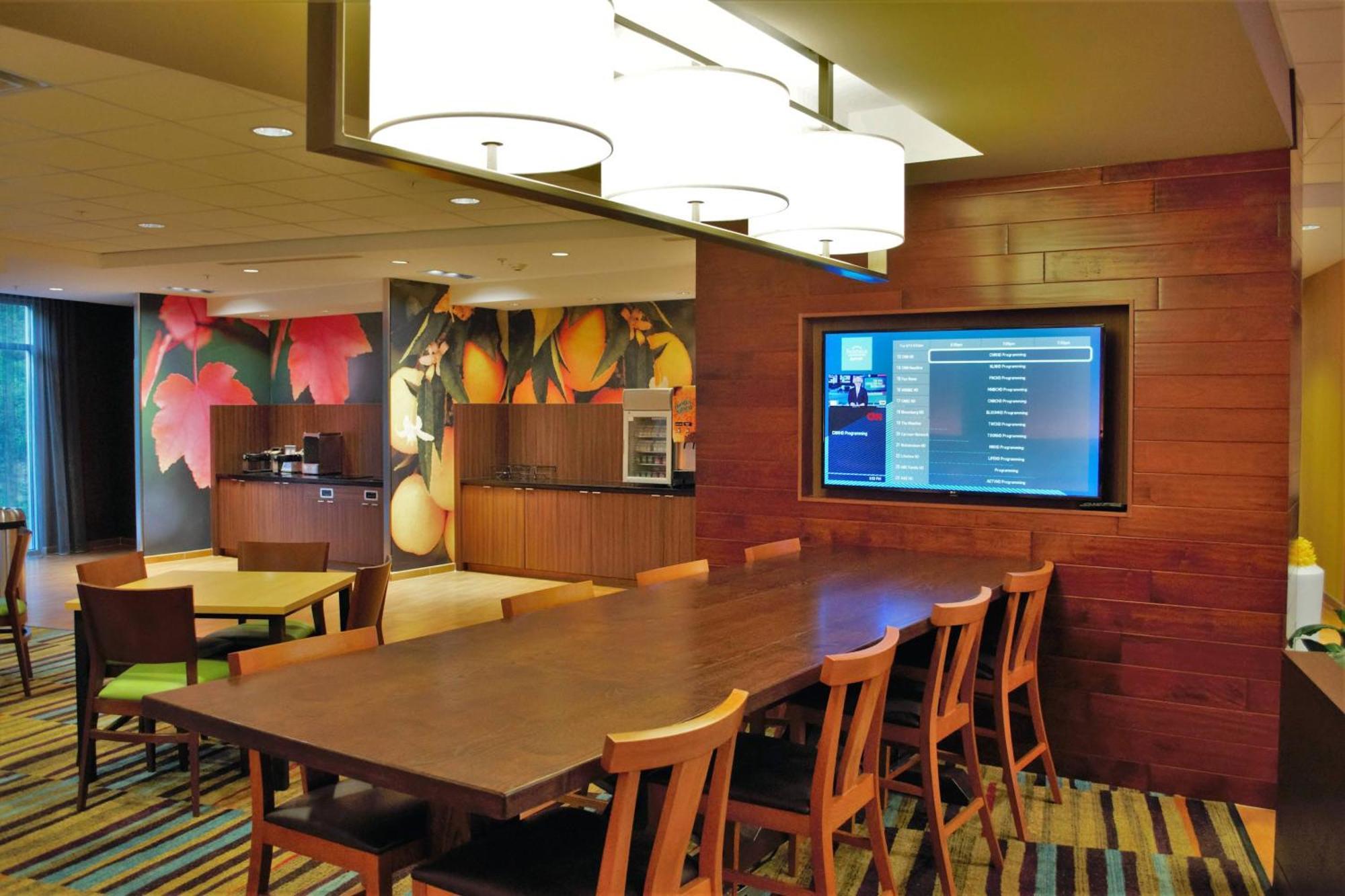 Fairfield Inn & Suites By Marriott Stroudsburg Bartonsville/Poconos Bagian luar foto