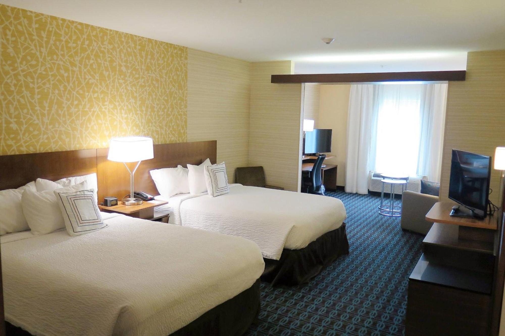 Fairfield Inn & Suites By Marriott Stroudsburg Bartonsville/Poconos Bagian luar foto