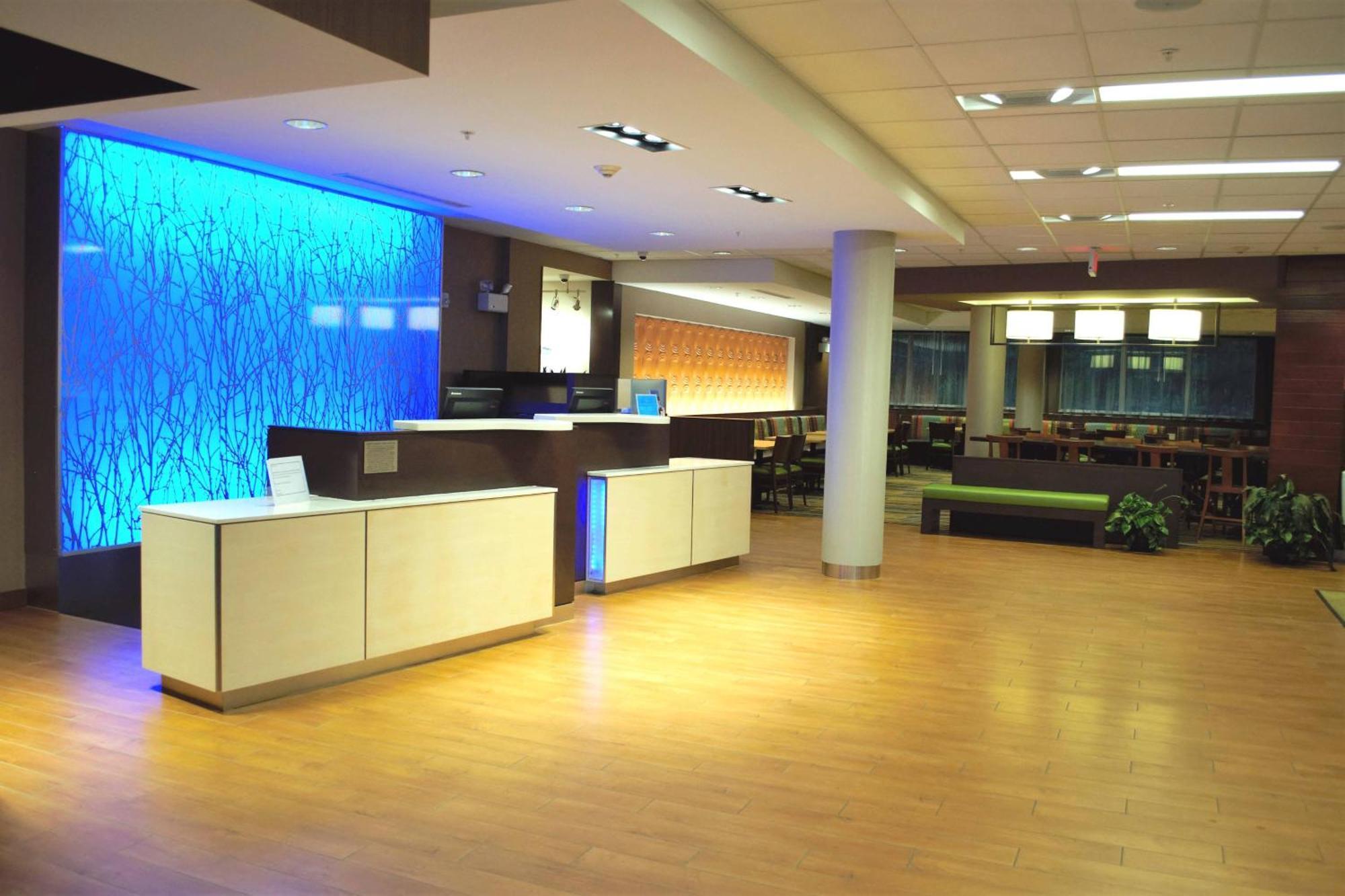 Fairfield Inn & Suites By Marriott Stroudsburg Bartonsville/Poconos Bagian luar foto