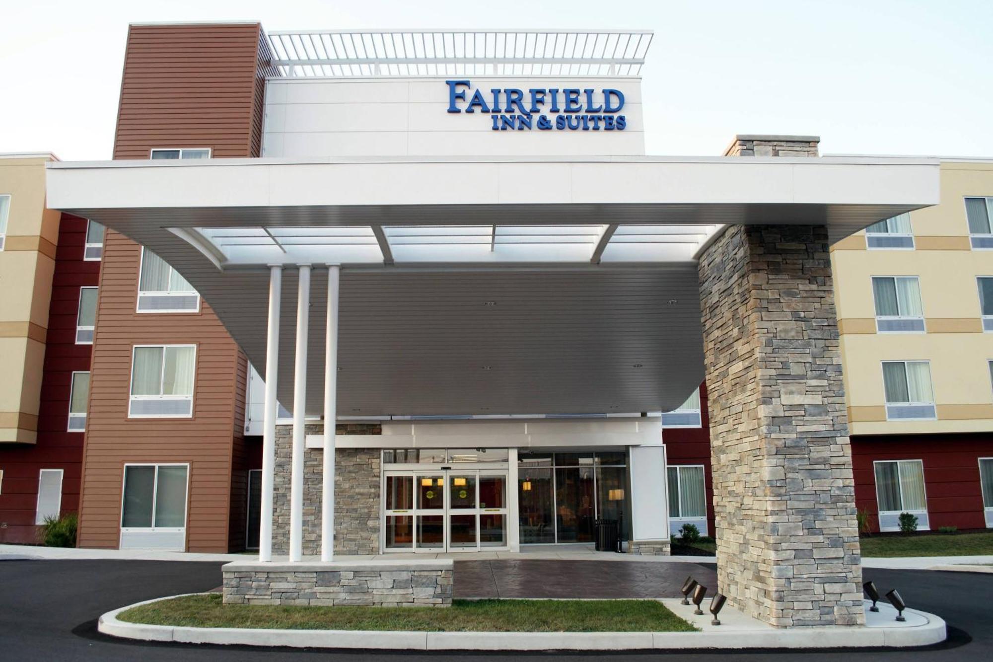 Fairfield Inn & Suites By Marriott Stroudsburg Bartonsville/Poconos Bagian luar foto