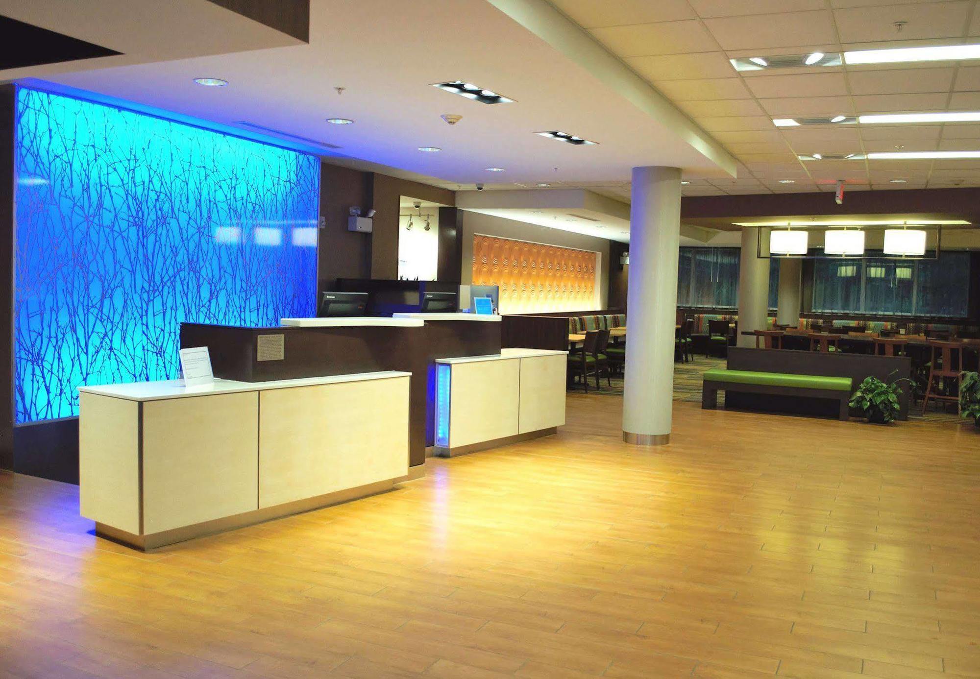 Fairfield Inn & Suites By Marriott Stroudsburg Bartonsville/Poconos Bagian luar foto