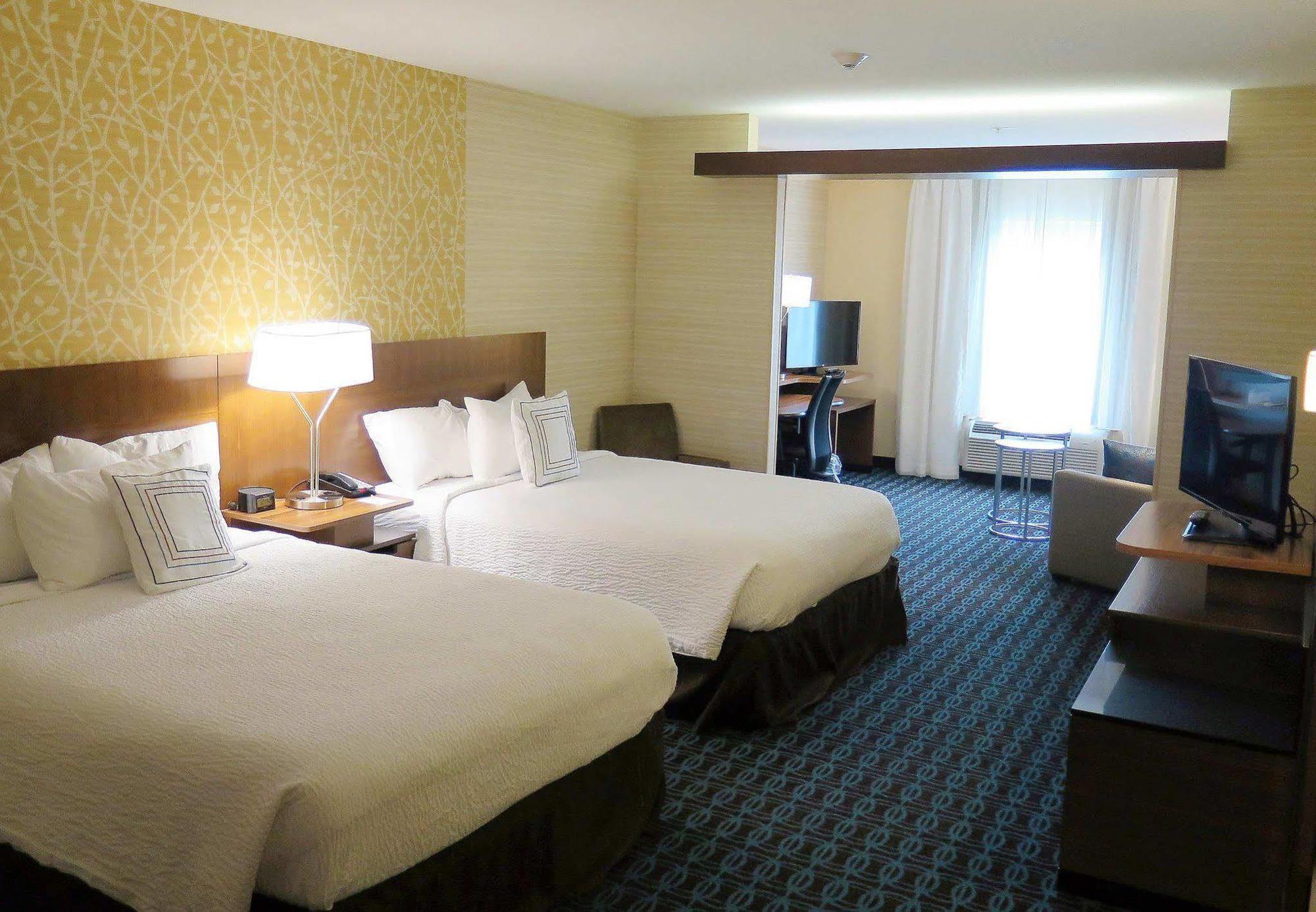 Fairfield Inn & Suites By Marriott Stroudsburg Bartonsville/Poconos Bagian luar foto