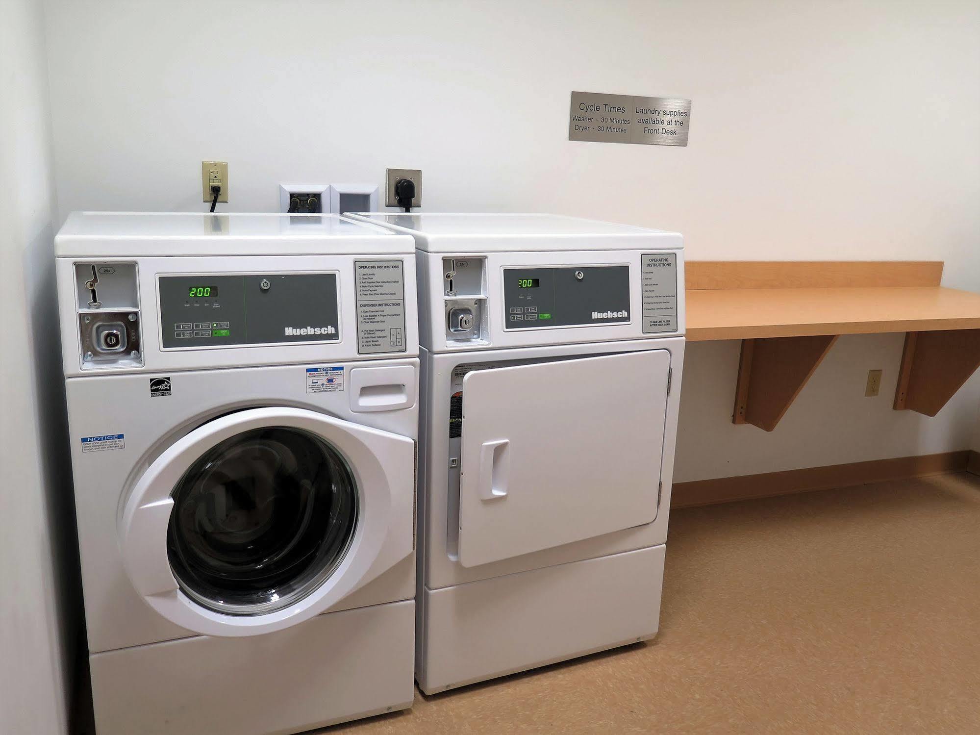 Fairfield Inn & Suites By Marriott Stroudsburg Bartonsville/Poconos Bagian luar foto